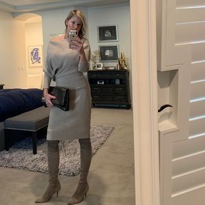 Not selling- Just Sharing this amazing Reiss Dress